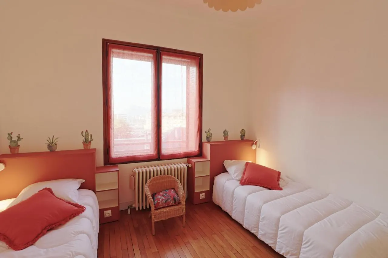 Le Family Lodge 2 Chambres 4 Personnes Classe 3 Etoiles Annecy 0*,  France