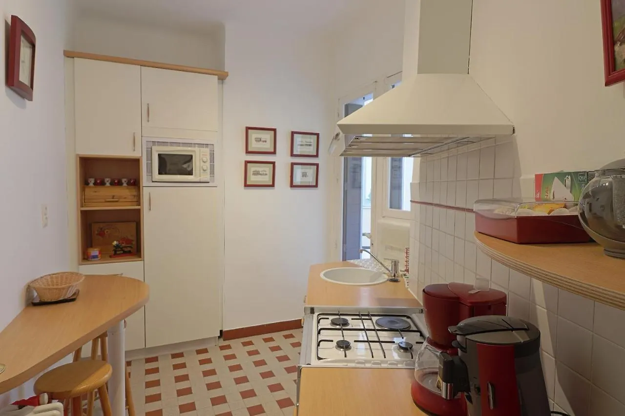 Le Family Lodge 2 Chambres 4 Personnes Classe 3 Etoiles Annecy Apartment