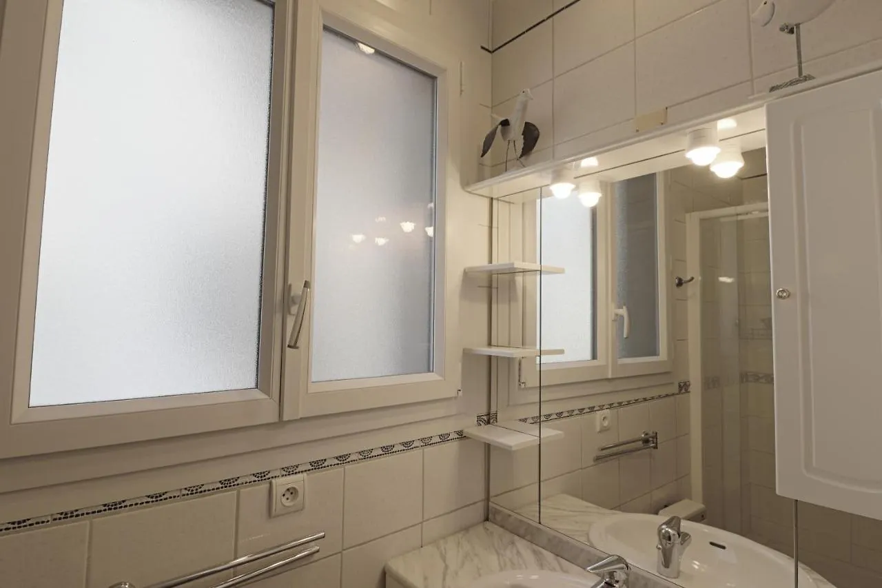 Apartment Le Family Lodge 2 Chambres 4 Personnes Classe 3 Etoiles Annecy